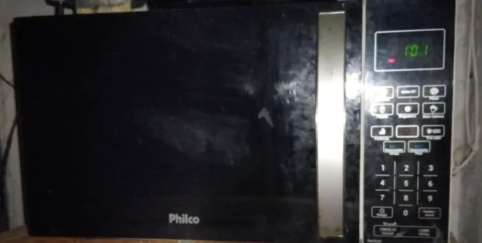 Micro ondas Philco esta funcionando mas precisa de reparos 