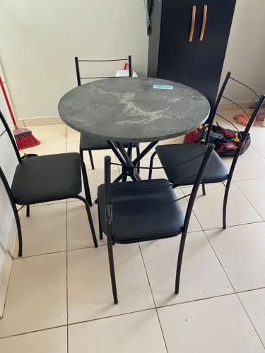 Mesa Maricá Tampo Redondo Na Promoção/Entrega É Montagem Grátis Loja RL Moveis