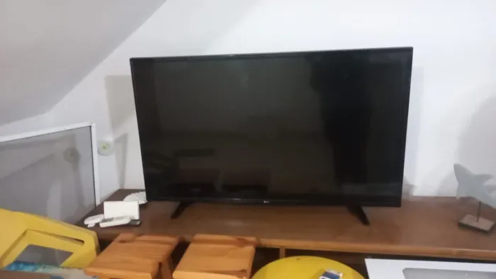 TV SMART LG 49 polegadas. ÓTIMO ESTADO ! Aceito oferta .
