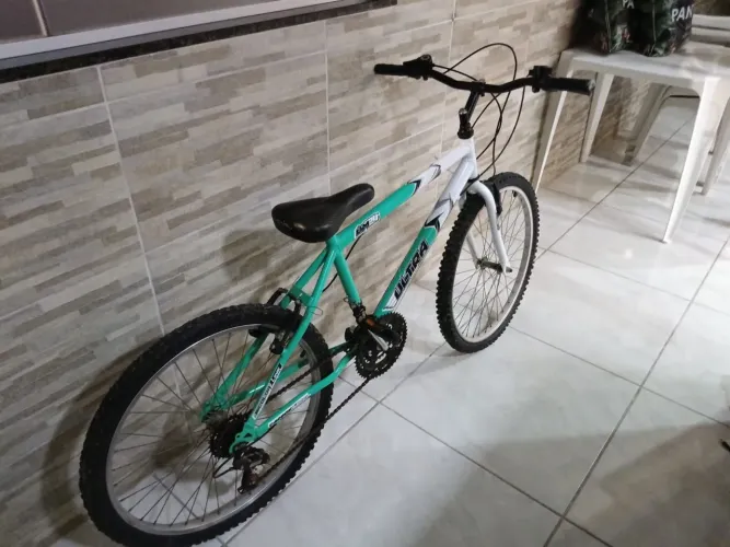 Bicicleta Ultra Aro24