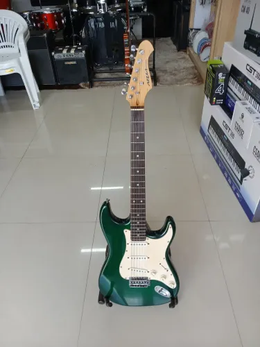 GUITARRA ARIA PRO JAPONESA
