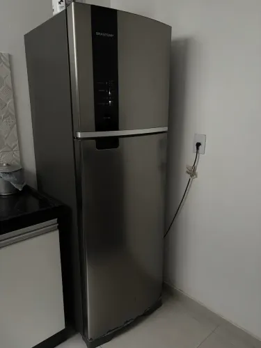 Geladeira Brastemp BRM46MK 385 Litros Frost Free Duplex Painel Eletrônico Inox