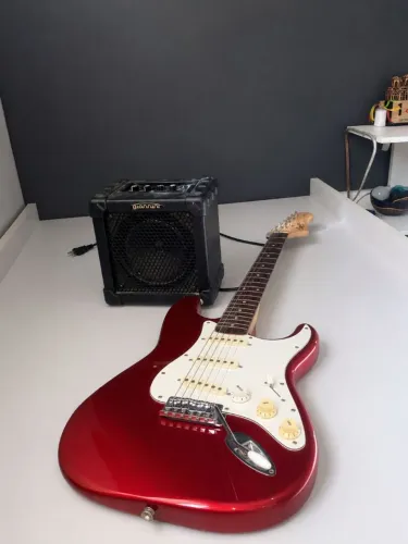 ? Guitarra + Amplificador (Kit Completo) - Ótimo Estado! ?