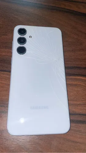 Samsung A35