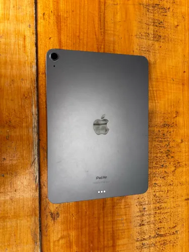 iPad Air 5ª Geração - Chip M1 - 64GB - Space Gray