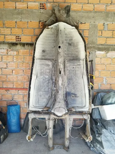 VENDO CHASSI DE FUSCA ANO 73 AZUL COM DOCS