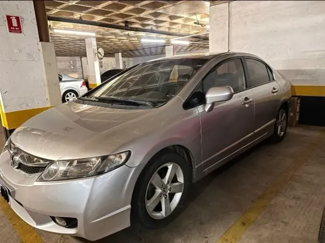 Honda Civic Sedan LXS 1.8/1.8 Flex 16V Aut. 4P 2010