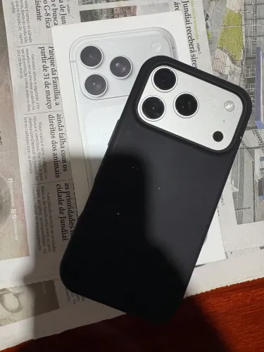 iPhone 17 peo