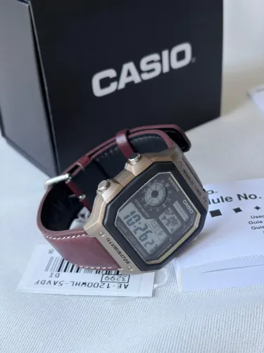 Relógio Casio Royale AE1200 - Pulseira de Couro - Praticamente novo