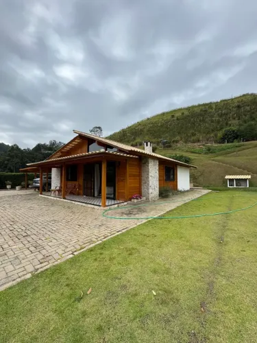 Imóvel para venda possui 20mil metros quadrados com 2 quartos