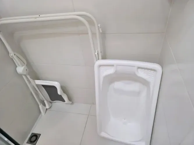 Kit Banho, Banheira + Suporte - Burigotto
