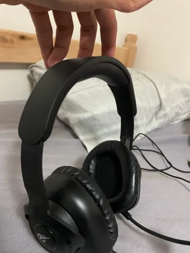 Headset com uma semana de uso 