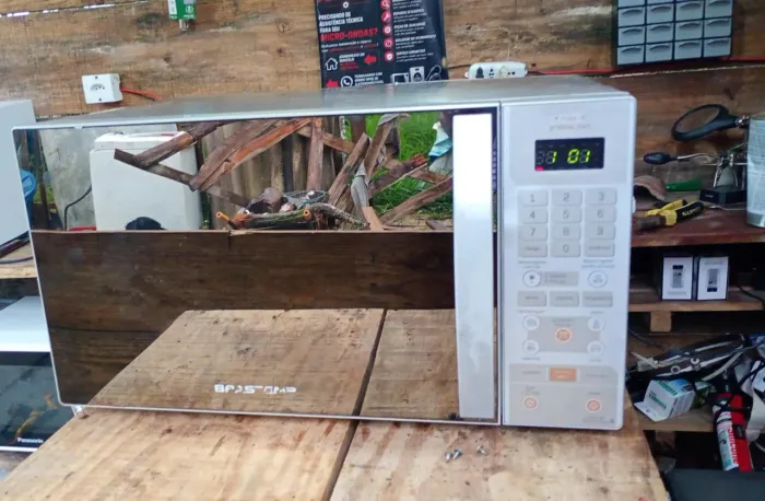 Microondas inox 30l