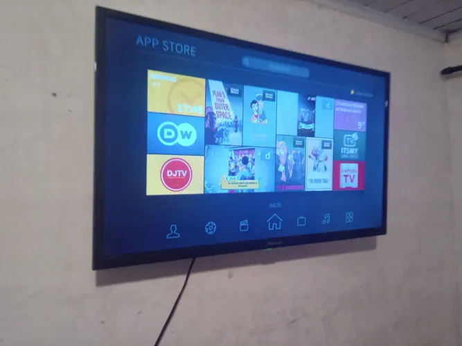 Televisão Panasonic 32" 450,00