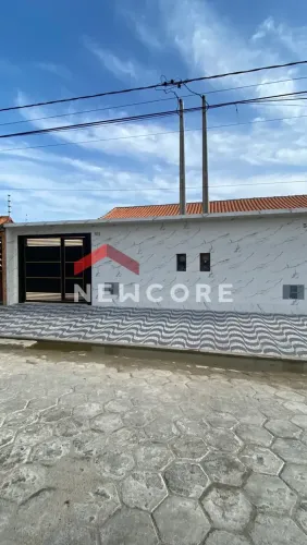 Casa em Rua Auri Verde - Balneário Flórida Mirim - Mongaguá/SP