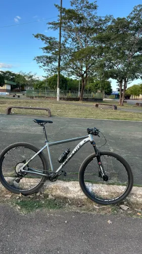 Bicleta nero 5