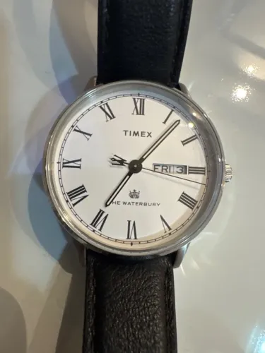 Timex The Waterbury ? mostrador branco