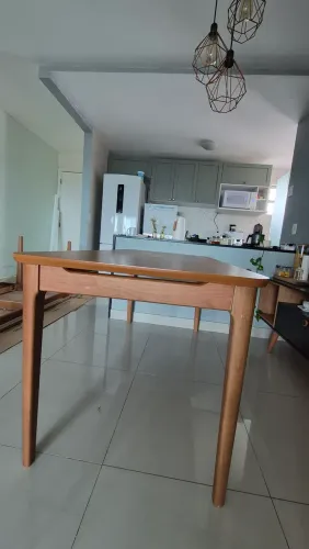 Mesa de madeira
