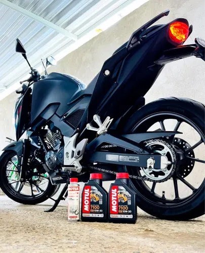 Raridade no Rio de Janeiro! Moto de garagem para pessoas extremamentes exigentes!