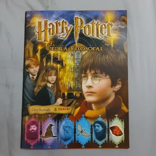 Álbum de Figurinhas - Harry Potter E A Pedra Filosofal - Panini - 2001 COMPLETO