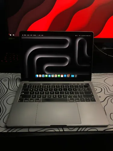 Macbook Pro 2018 Modelo A1989 Intel i5 ssd 256gb 8gb Ram