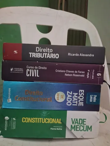 Livros de direito para estudo