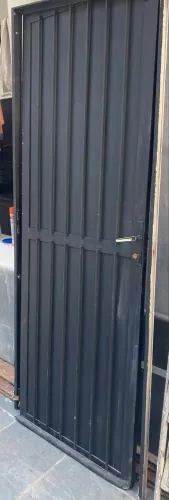 Porta de alumínio com vidro