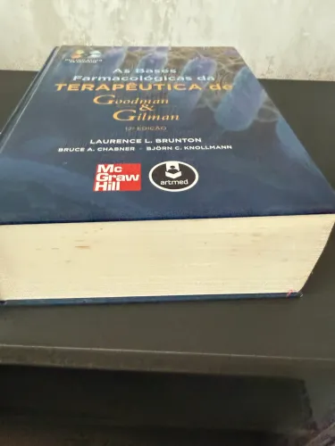 Livro medicina ?As Bases Farmacológicas de Terapêutica? 