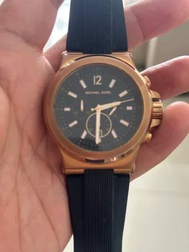 Vendo relógio Top Michael kors! Perfeito!!