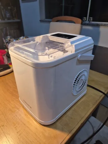 Máquina de gelo Tomate 12 kg/dia 110v