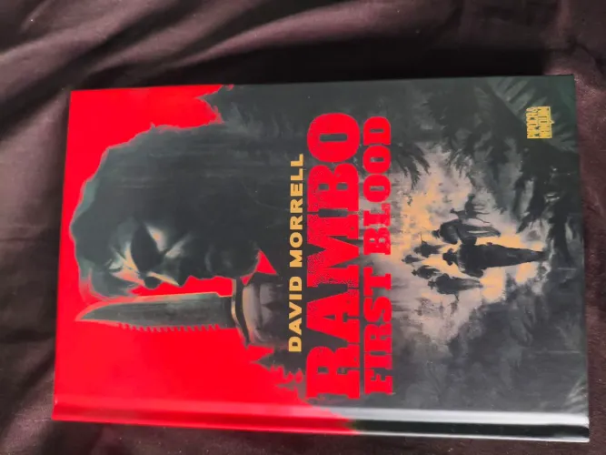 LIVRO RAMBO - FIRST BLOOD - DAVID MORREL 