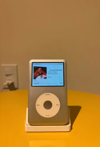 Apple - IPod Classic 160GB