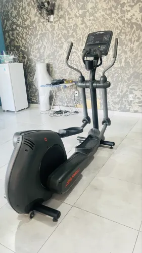 Eliptico Integrity Life Fitness