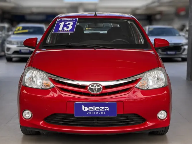 Toyota Etios XLS Sedan 1.5 Flex 16V 4P Mec. 2013