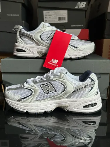 Tênis New Balance 530 White Indigo - tamanho 36BR, original, novo (#1088)