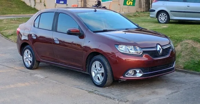 Renault Logan Dynamique Hi-flex 1.6 8V 4P 2015