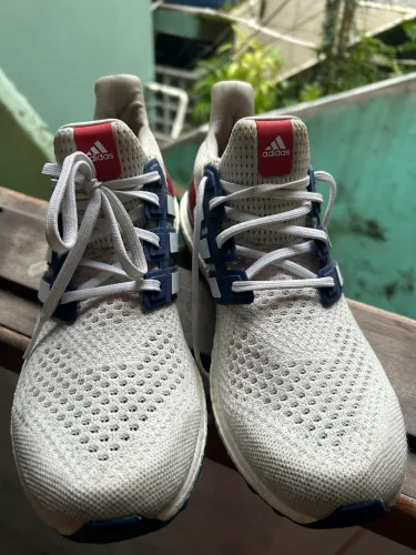 Tênis Adidas Ultraboost 1.0 42/43