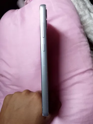 A05, 128 de memória interna, 4 G de RAM, em ótimo estado, ñ faço entrega 