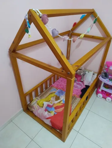 Cama montessoriana nova 