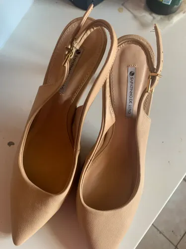 Sapato alto sapatinho de luxo
