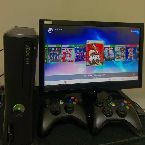 Xbox 360 + monitor AOC 17?
