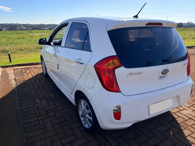 Kia Motors Picanto EX 1.1/1.0/ 1.0 Flex Aut. 2014