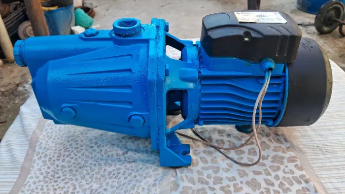 Bomba d'água auto aspirante combo de 1CV 127V