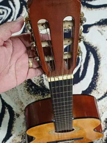 ? Violão JEREZ à Venda ? Está procurando um violão para tocar em casa.