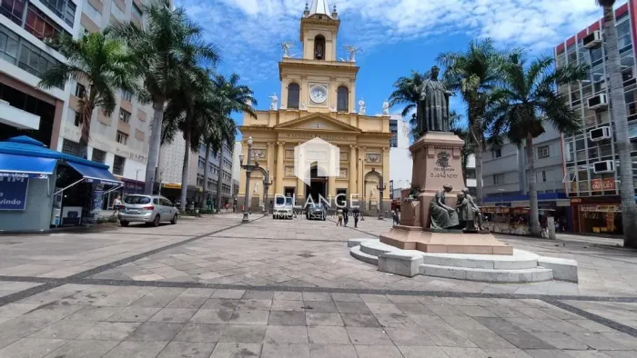 Sala para venda e locação no bairro Centro em Campinas
