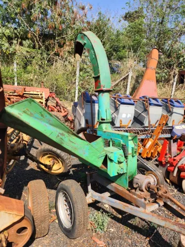 Ensiladeira Picadeira Forrageira Nogueira EN 6600 F3