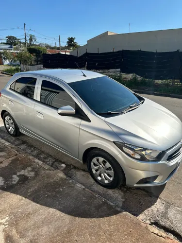 Chevrolet Onix Hatch LT 1.0 8V Flex Mec. 4P 2019