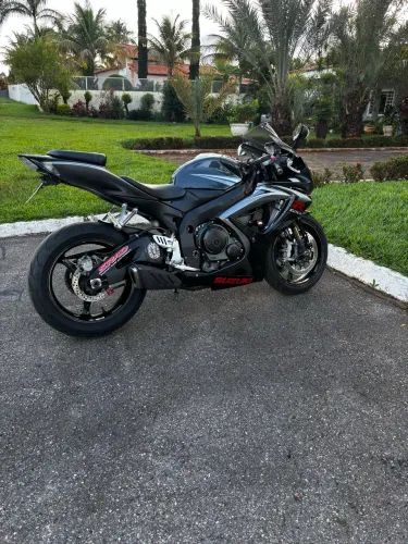 Srad 750 cc