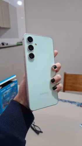 Samsung s24 FE