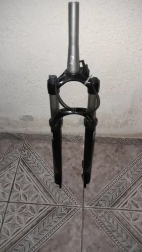 Suspensão Rock Shox xc30